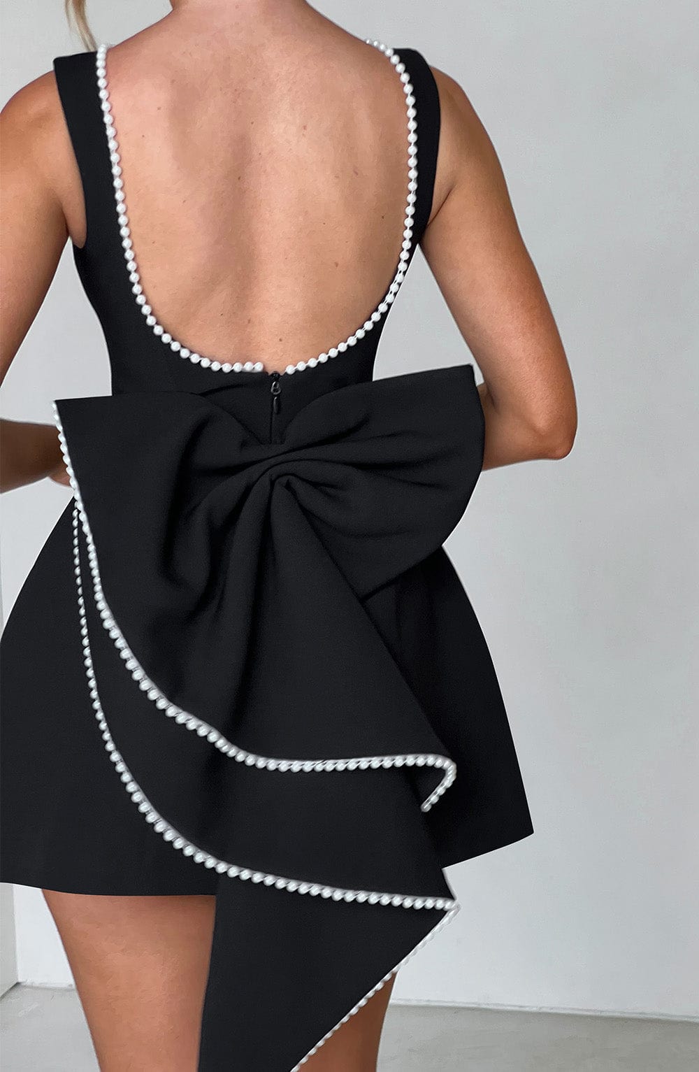 Amandine | Elegante Gestructureerde Mini-jurk voor Bruiloftsgasten